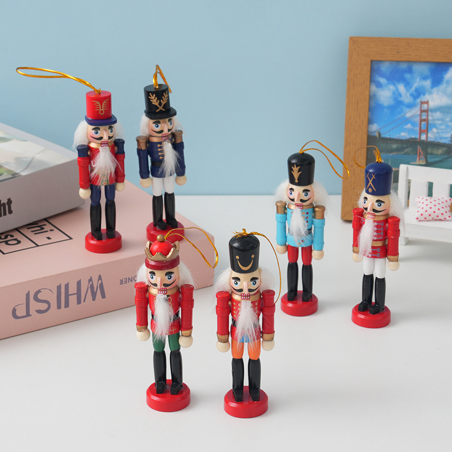 ชุด 6 ชิ้น ตุ๊กตาทหารไม้คริสต์ - Nutcracker Figurine บทวิจารณ์และราคา